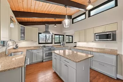 145 Woodshire Drive, Pittsburgh, PA 15215 - Photo 14