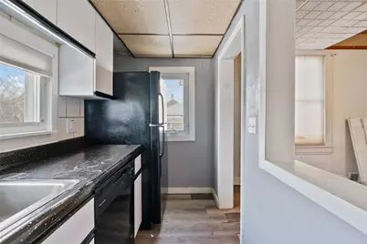 416 Cribbs St, Greensburg, PA 15601 - Photo 4