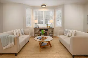 100 Summerlawn Dr, Bell Acres, PA 15143 - Photo 6