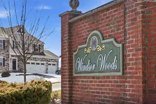 2046 Sir Patrick Dr, Cecil, PA 15057 - Photo 34