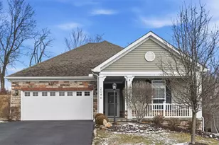 2046 Sir Patrick Dr, Cecil, PA 15057 - Photo 2