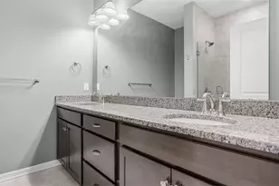 2046 Sir Patrick Dr, Cecil, PA 15057 - Photo 20