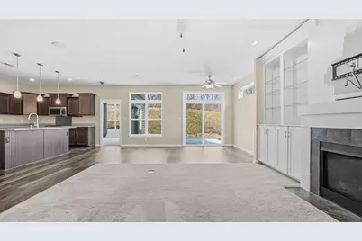 2046 Sir Patrick Drive, Cecil, PA 15057 - Photo 10