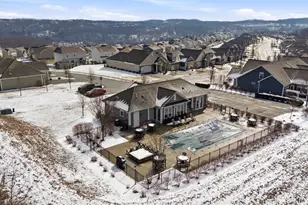 2046 Sir Patrick Dr, Cecil, PA 15057 - Photo 36