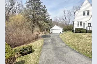 310 W Meyer Ave, New Castle, PA 16105 - Photo 20