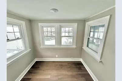 310 W Meyer Ave, New Castle, PA 16105 - Photo 8