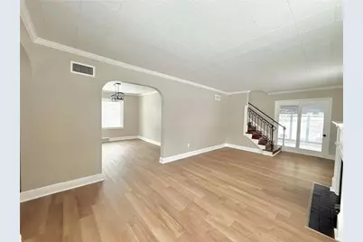 310 W Meyer Ave, New Castle, PA 16105 - Photo 2