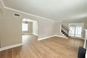 310 W Meyer Ave, New Castle, PA 16105 - Photo 2