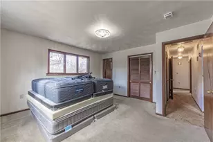 5170 McCandless Rd, Center Township, PA 16001 - Photo 12