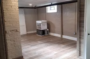 320 Kenmont Ave, Pittsburgh, PA 15216 - Photo 14