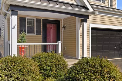 1359 Maplewood Cir, South Strabane, PA 15301 - Photo 4