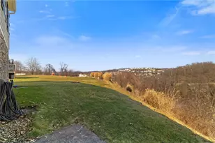 1359 Maplewood Cir, South Strabane, PA 15301 - Photo 44