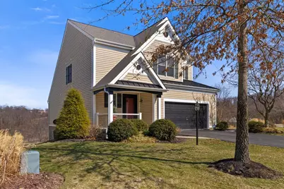 1359 Maplewood Cir, South Strabane, PA 15301 - Photo 2