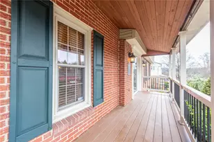 6077 Great Dane Dr, Bethel Park, PA 15102 - Photo 2