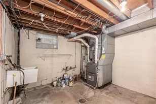 6077 Great Dane Dr, Bethel Park, PA 15102 - Photo 36