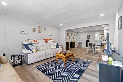 27 Uxor Way, Pittsburgh, PA 15203 - Photo 4