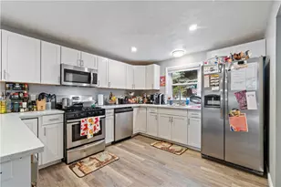 27 Uxor Wy, Pittsburgh, PA 15203 - Photo 10