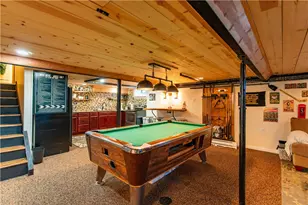 627 Tulip Dr, New Brighton, PA 15066 - Photo 24