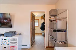 627 Tulip Dr, New Brighton, PA 15066 - Photo 18