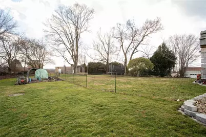 627 Tulip Drive, New Brighton, PA 15066 - Photo 38