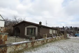 219 Camp Ave, Braddock, PA 15104 - Photo 4