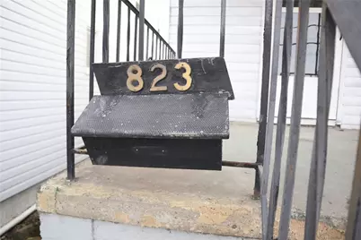 823 Crest Ave, Charleroi Boro, PA 15022 - Photo 4