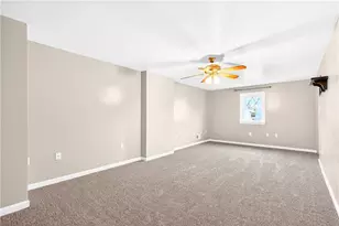 2533 Mayfield Ave, Harmony Township, PA 15003 - Photo 18