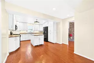 2533 Mayfield Ave, Harmony Township, PA 15003 - Photo 6