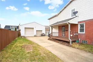 2533 Mayfield Ave, Harmony Township, PA 15003 - Photo 32