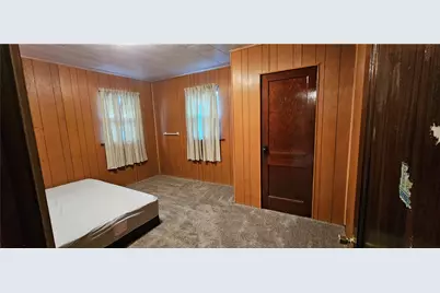 1945 Morris St, South New Castle Boro, PA 16102 - Photo 10