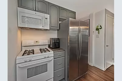 506 Somerville, Scott Township, PA 15243 - Photo 14