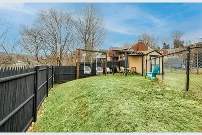 506 Somerville, Scott Township, PA 15243 - Photo 32