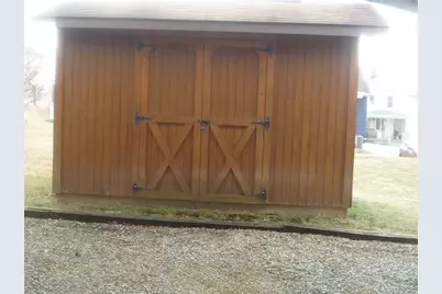 638 Lynn St, Hempfield Township, PA 15601 - Photo 4