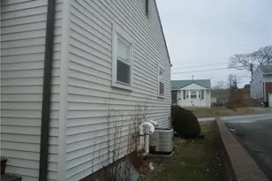 638 Lynn St, Hempfield Township, PA 15601 - Photo 8