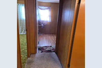 638 Lynn St, Hempfield Township, PA 15601 - Photo 16