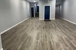 566 Merchant St, Ambridge, PA 15003 - Photo 4