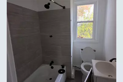 1210 Woodland Ave, Pittsburgh, PA 15212 - Photo 14