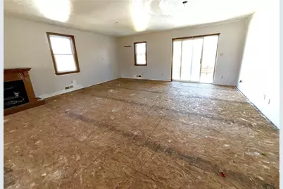 283 Line St, Central City Borough, PA 15926 - Photo 4