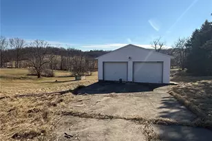 195 Vaneal Rd, South Franklin, PA 15301 - Photo 2