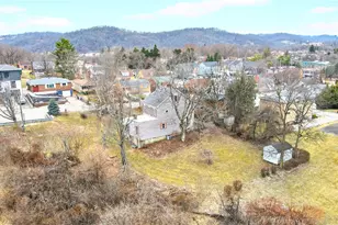 30 Perry St, Pittsburgh, PA 15209 - Photo 8