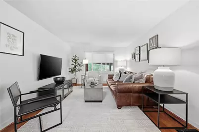 112 Leon Road, Green Tree, PA 15220 - Photo 8