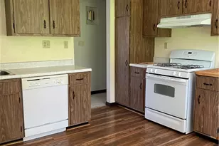 214 Maplewood Dr, Peters Township, PA 15317 - Photo 6