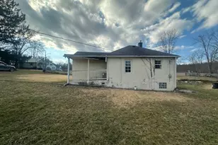 10 Republic St, Redstone Township, PA 15475 - Photo 2