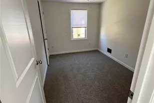 3639 Poplar Ave, Pittsburgh, PA 15234 - Photo 12