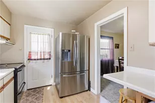 2 Oakridge Rd, Ross Twp, PA 15229 - Photo 12