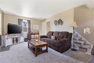 2 Oakridge Rd, Ross Twp, PA 15229 - Photo 6