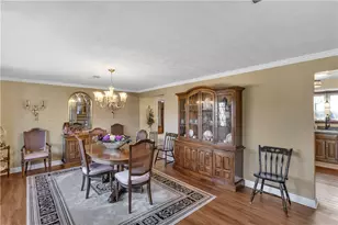 210 Marion Dr, Peters Township, PA 15317 - Photo 4