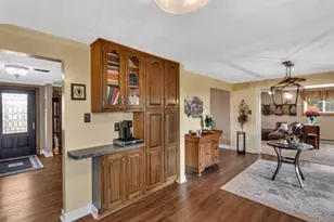 210 Marion Dr, Peters Township, PA 15317 - Photo 6