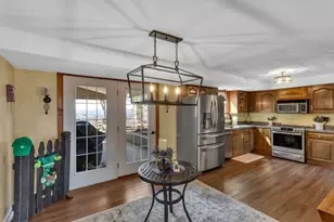 210 Marion Dr, Peters Township, PA 15317 - Photo 8