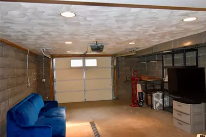 595 Maple Ave, Springdale Boro, PA 15144 - Photo 44